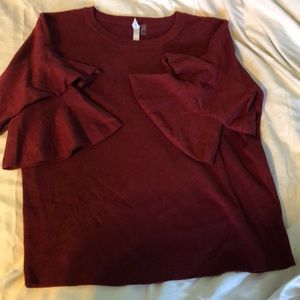 Ruffled 3/4 sleeve sweater
